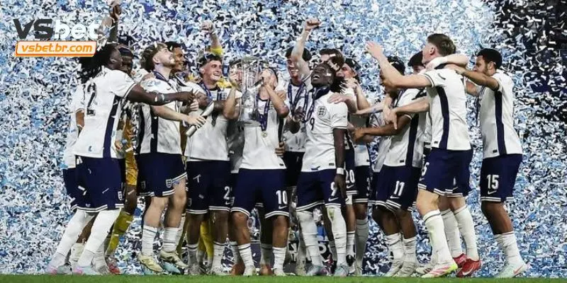 Hình ảnh nổi bật của Vsbet đồng hành cùng câu lạc bộ Tottenham Hostpur mùa giải 2026-2027