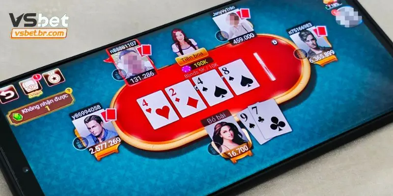 Không gian đấu bài nảy lửa quy tụ những bộ môn truyền thống